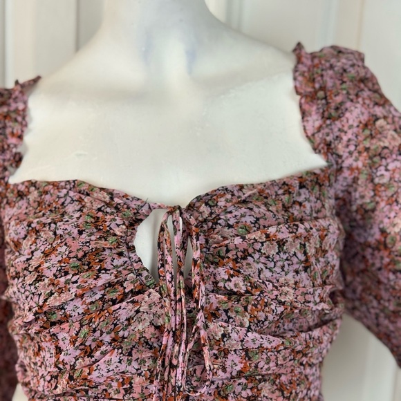 Astr Pink Puff Sleeve Smocked Blouse. C7 - Picture 11 of 17